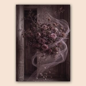 Composition florale sombre avec roses poudrées et voile léger